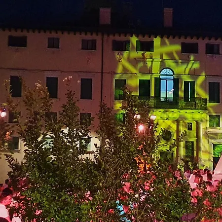Attico Di Piazza Cima Apartamento *