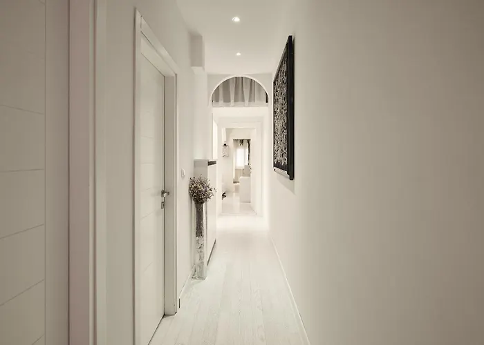 Attico Di Piazza Cima Apartamento
