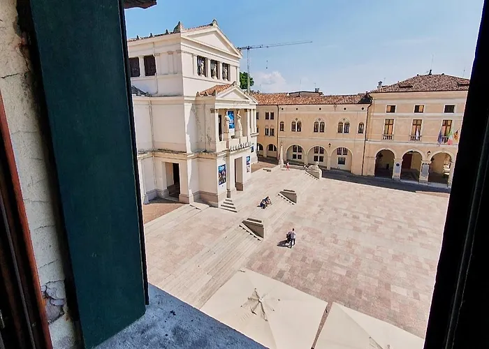 Attico Di Piazza Cima * Κονελιάνο